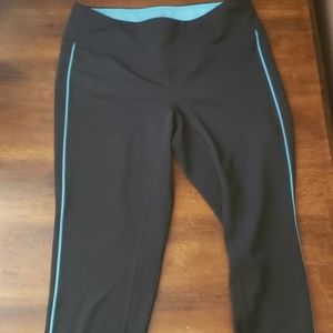 Like new womens jogging pants